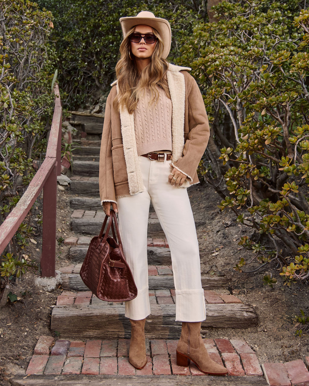 Doune Faux Suede Western Hat