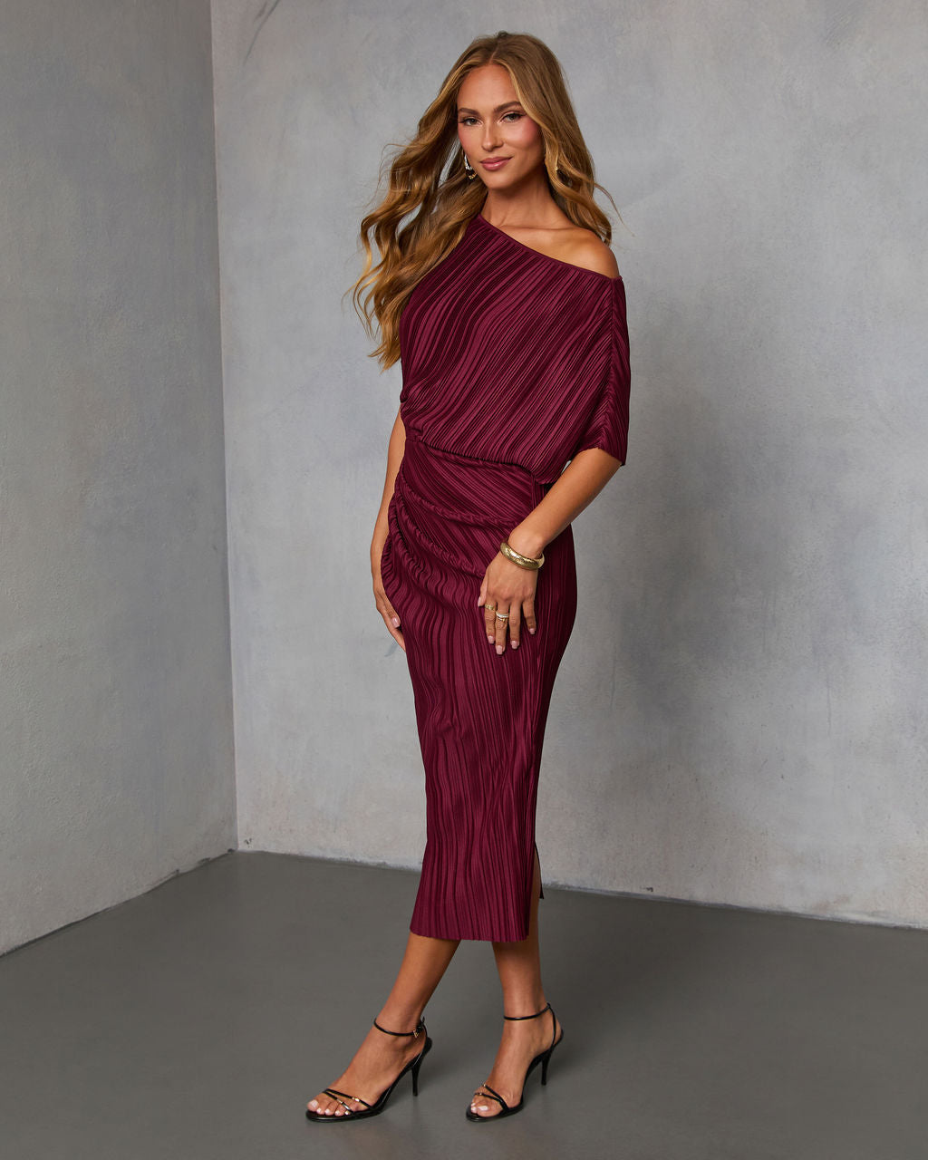 Ceyvan Off The Shoulder Plisse Maxi Dress