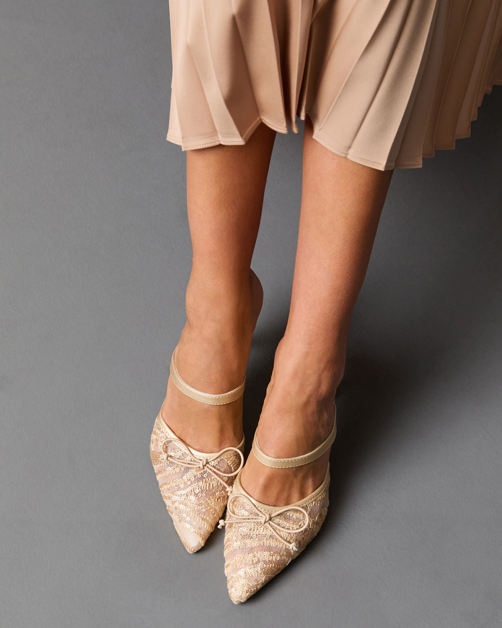 Chiclet Mesh Embroidery Heeled Mules