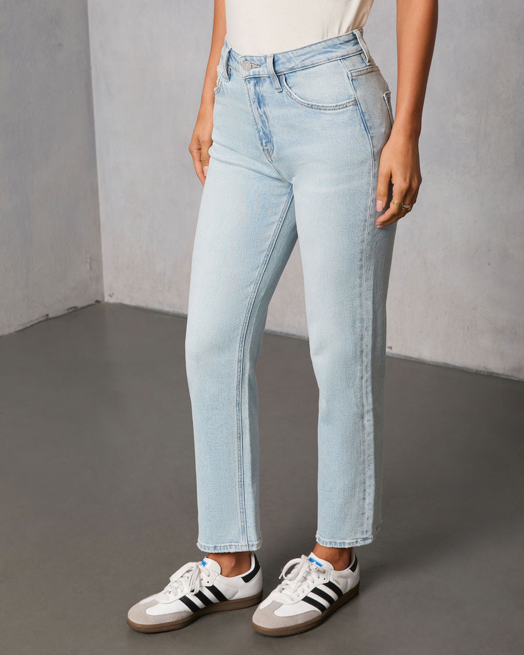 Lueisa Stretch Straight Leg Denim