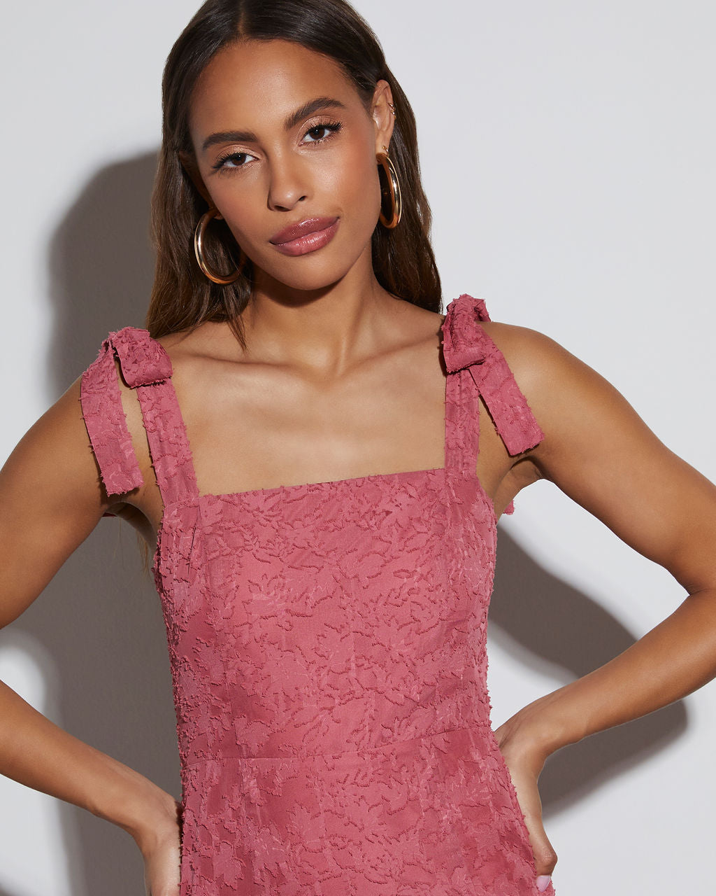 Lisbeth Tie Straps Midi Dress